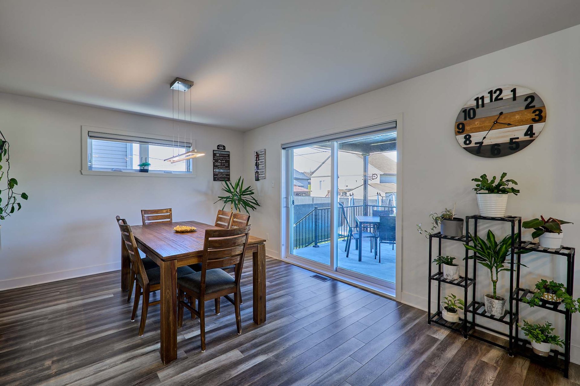 Photo - Salle à manger