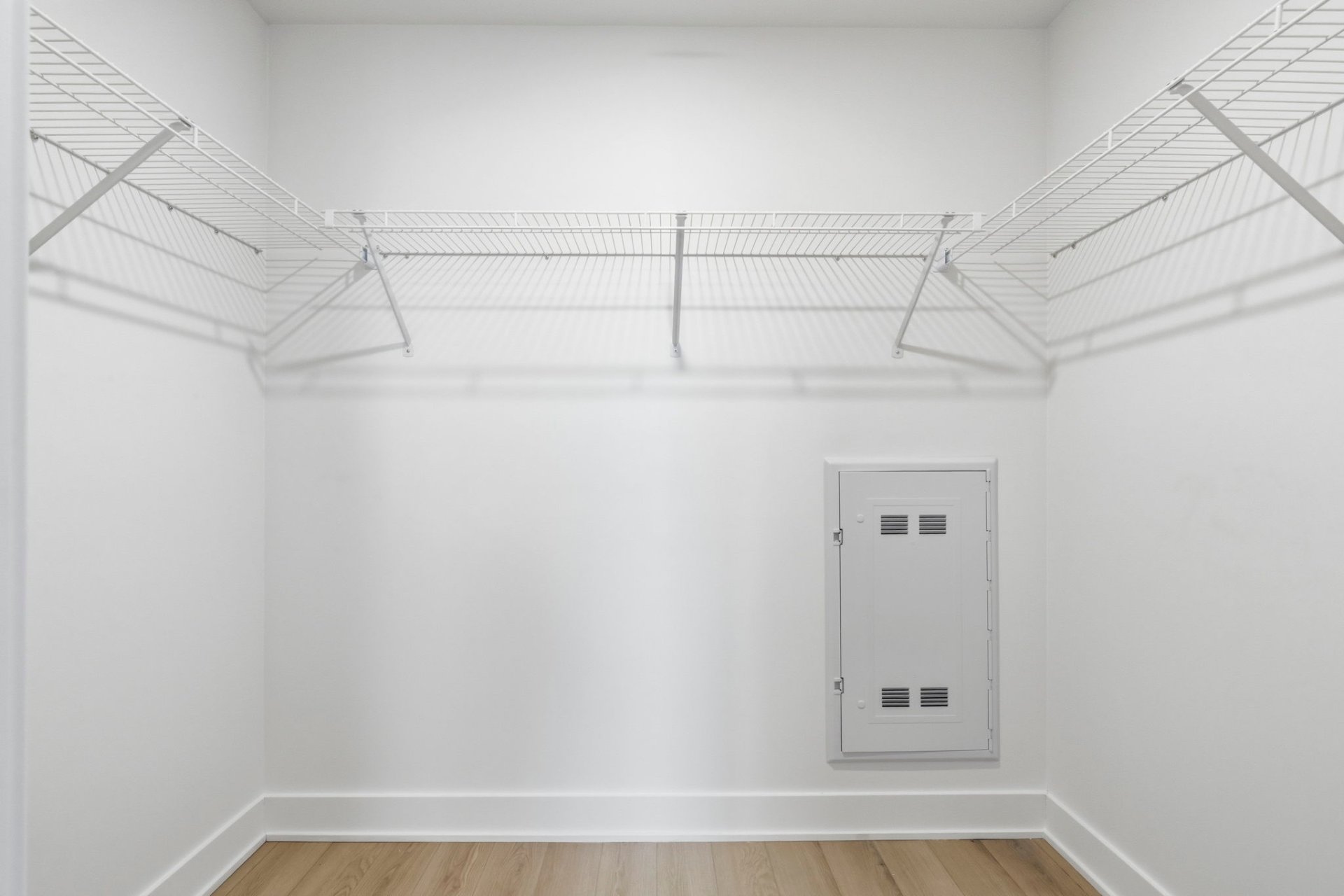 Photo - Walk-in closet