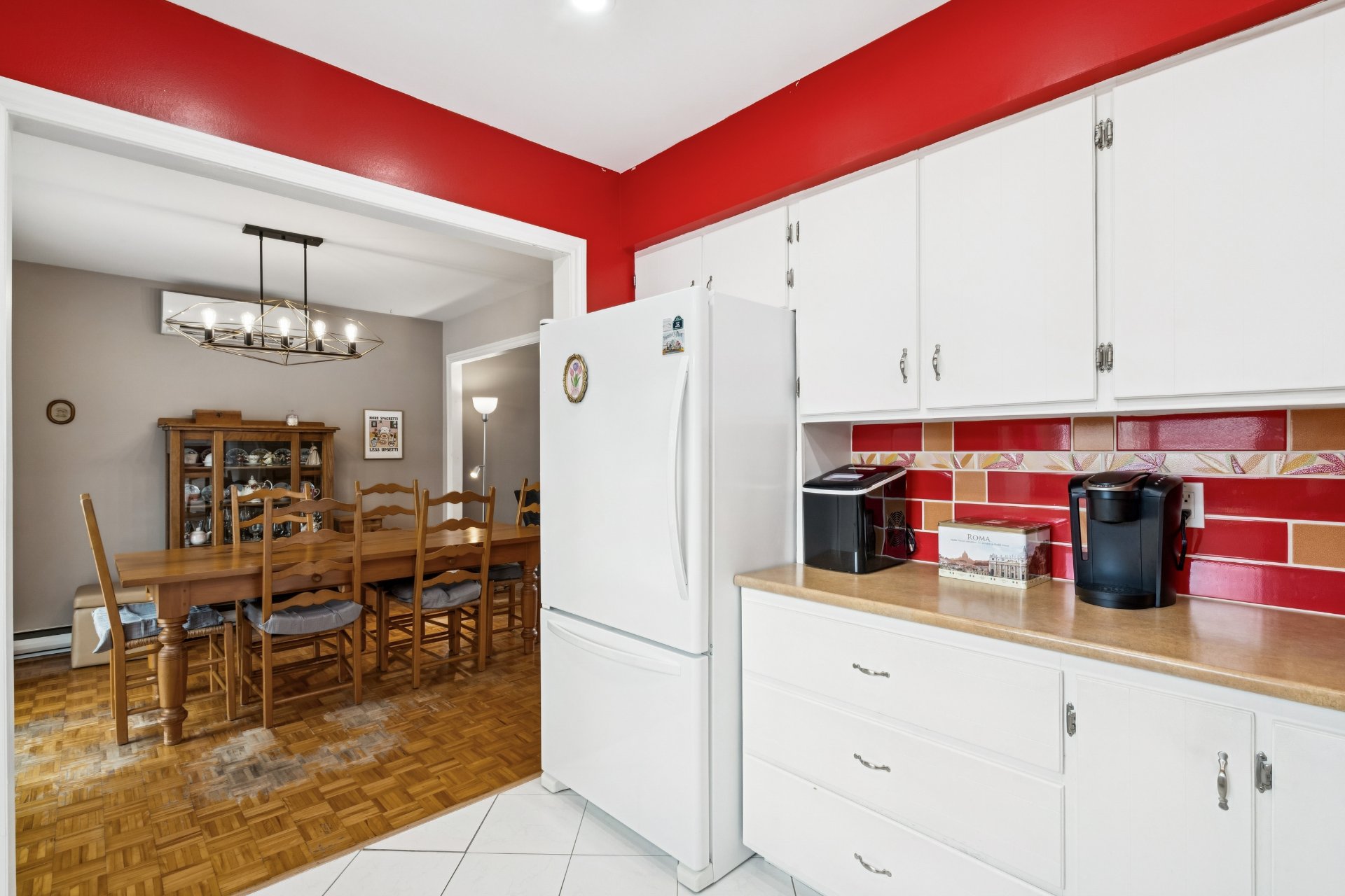 Photo - Kitchen