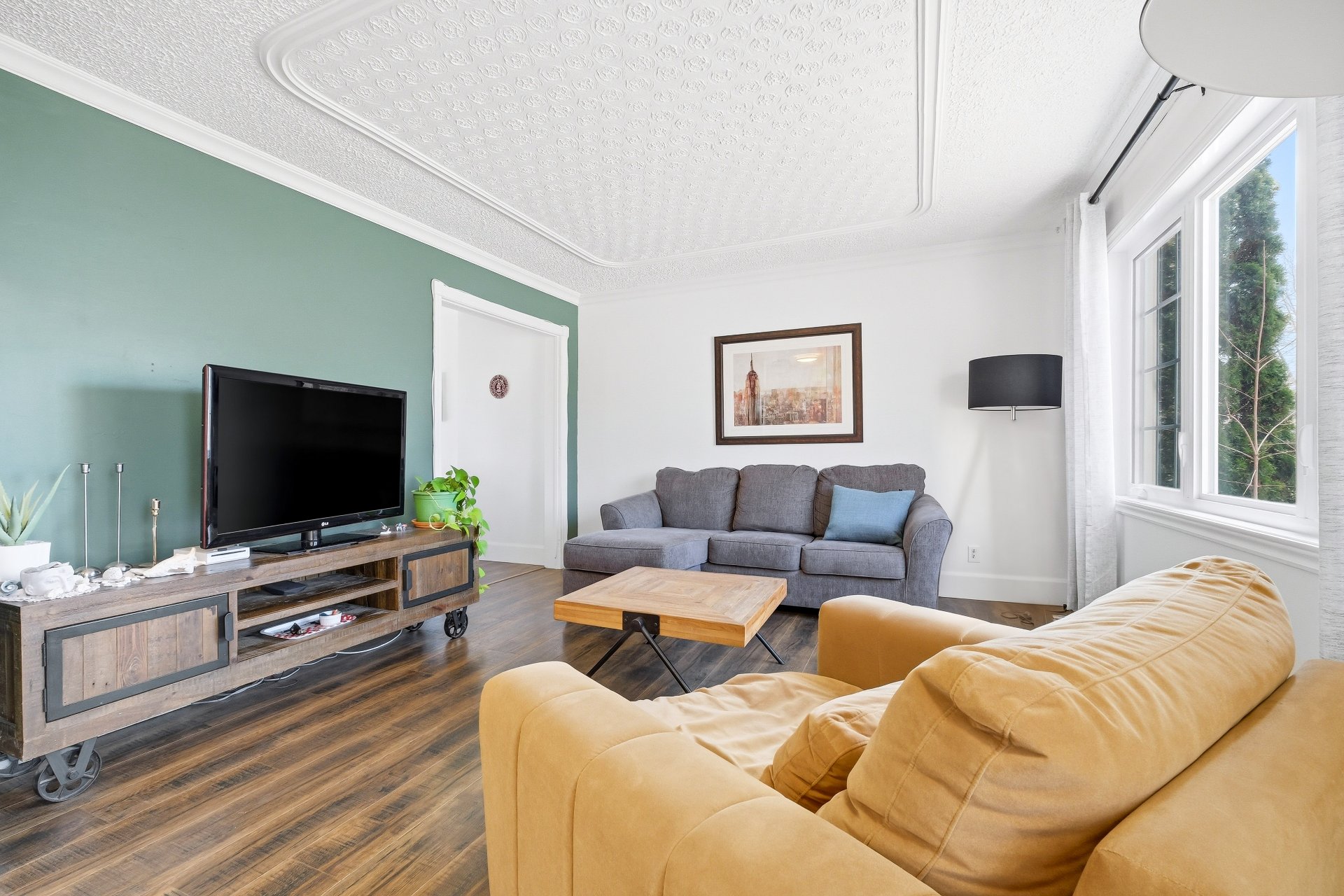 Photo - Living room