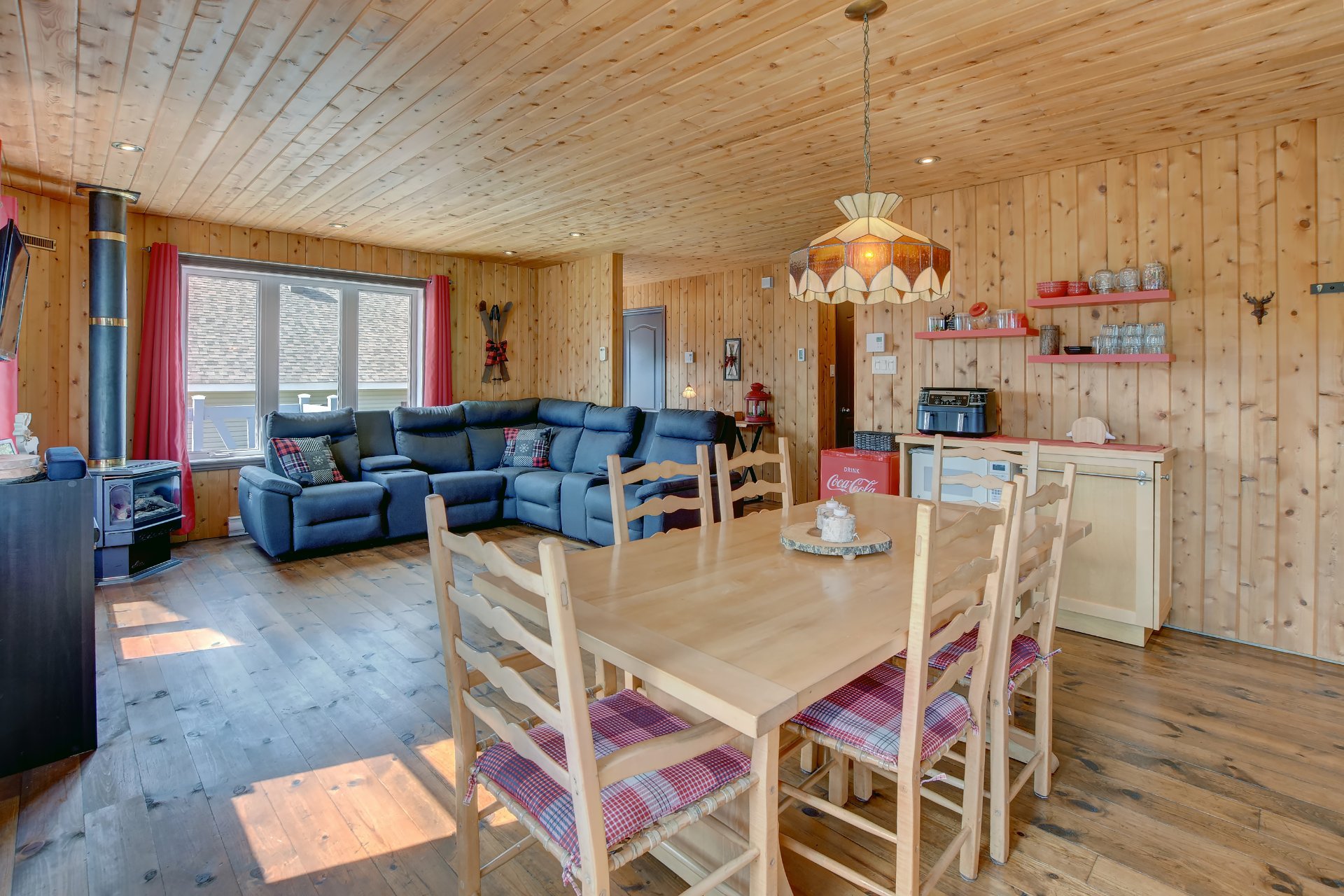 Photo - Salle à manger