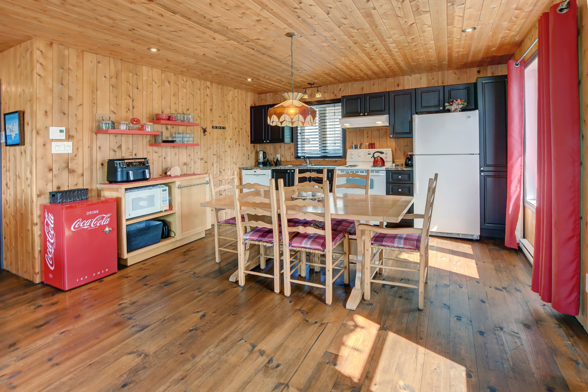 Photo - Salle à manger