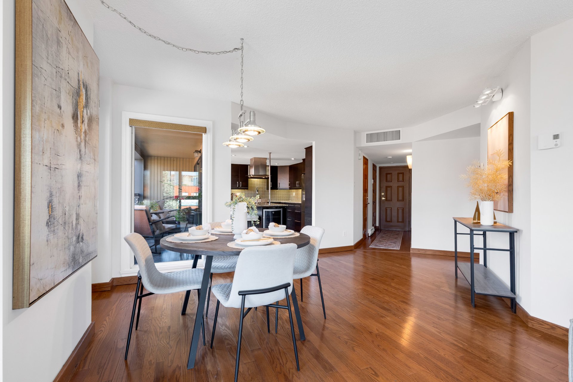 Photo - Salle à manger