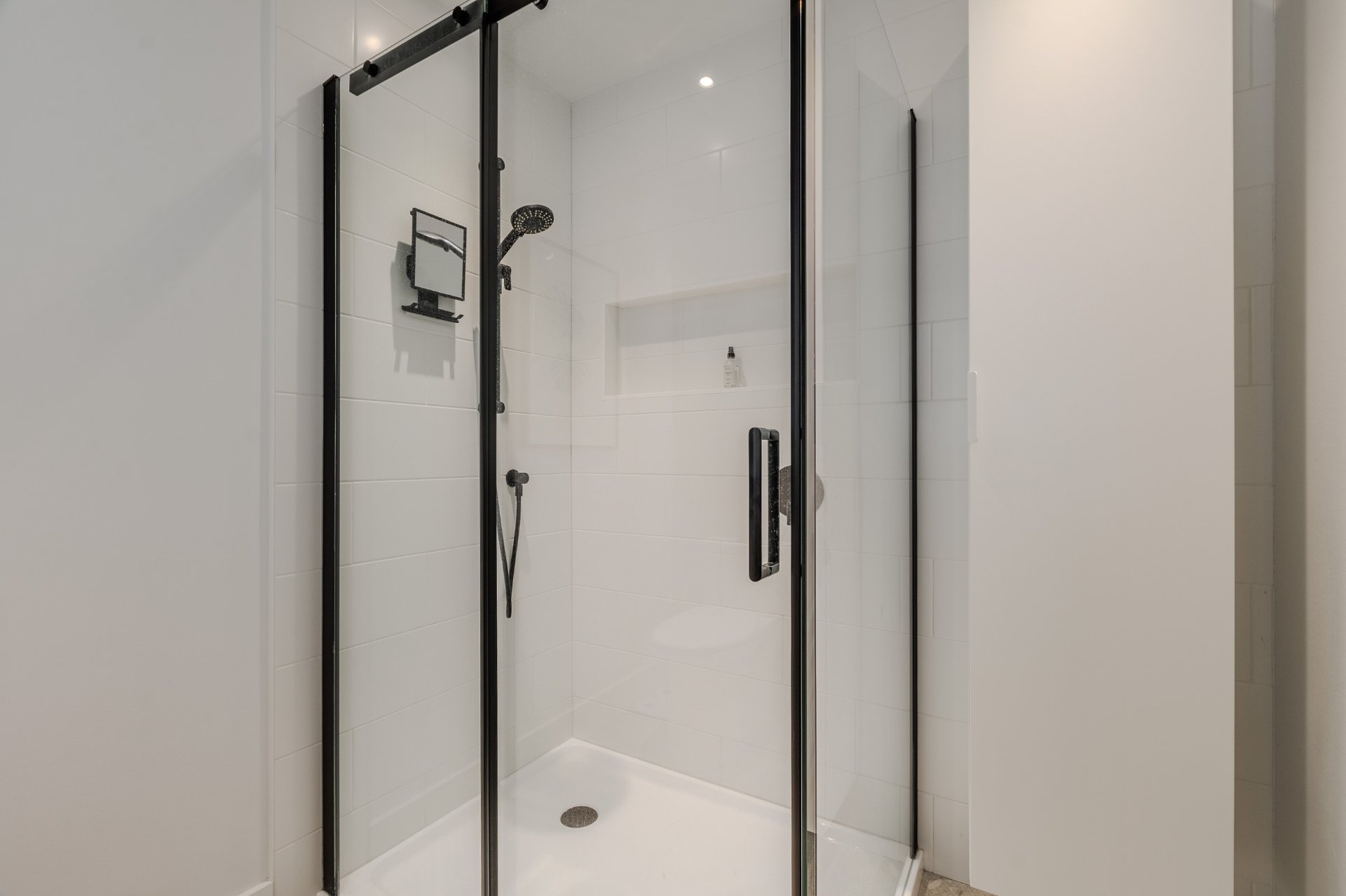 Photo - Bathroom