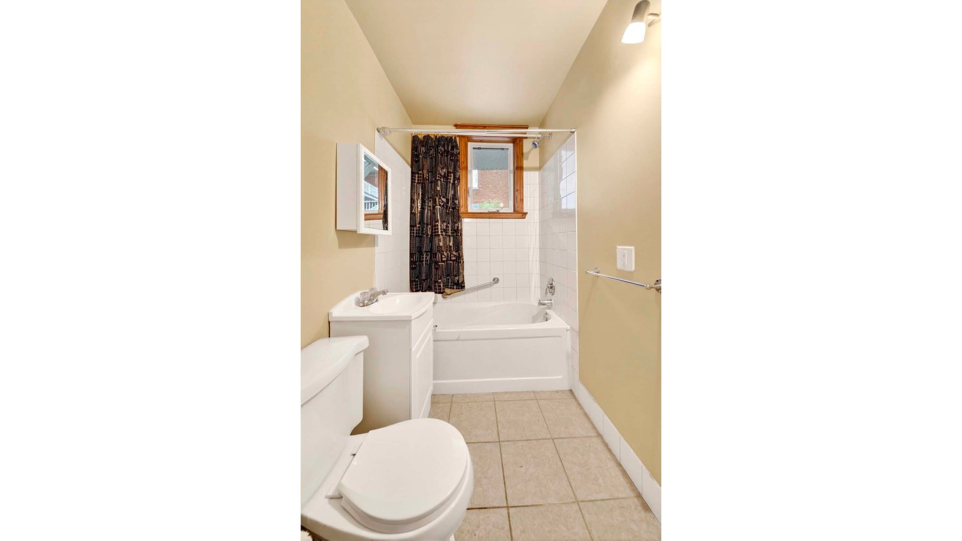 Photo - Bathroom