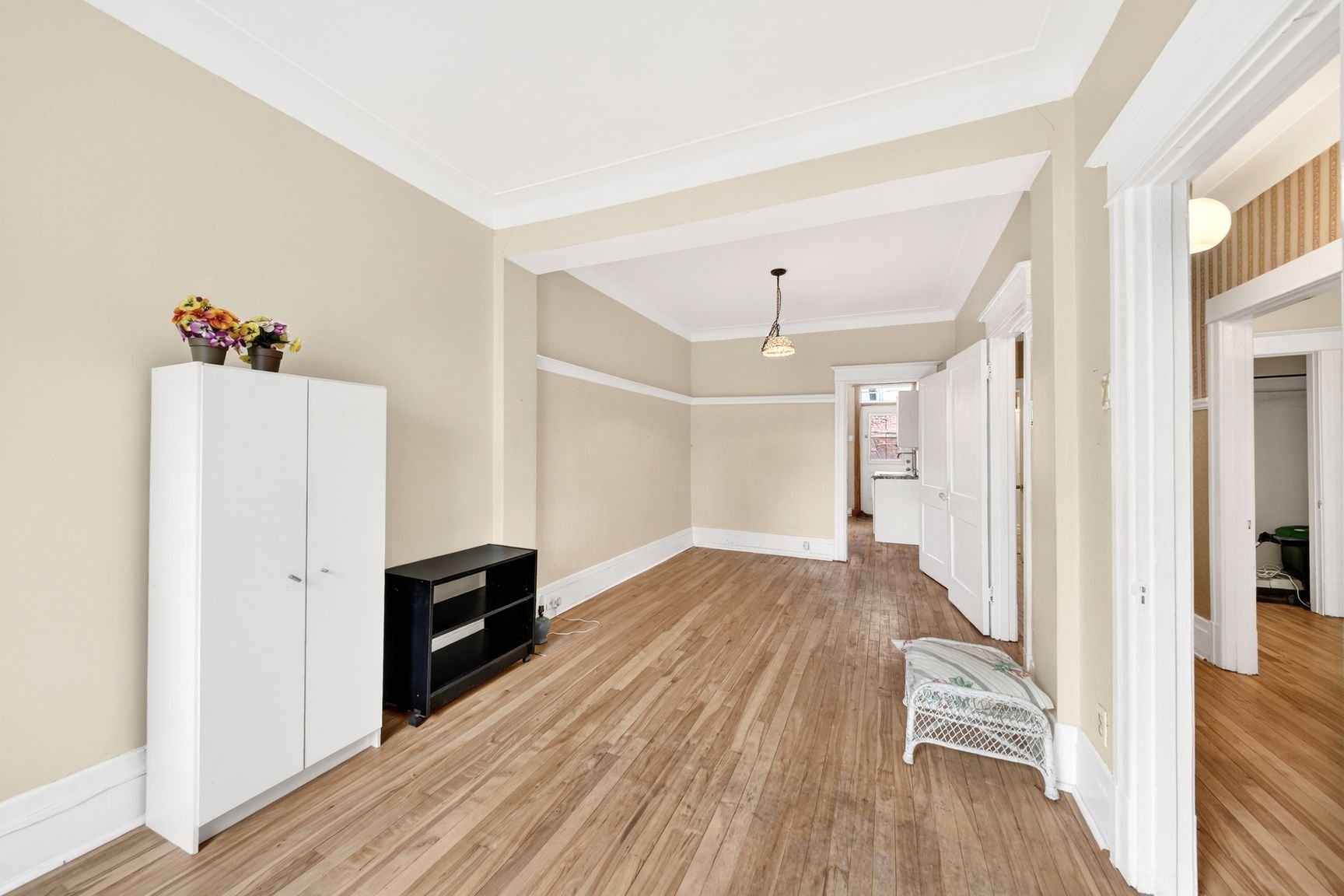 Photo - Dining room