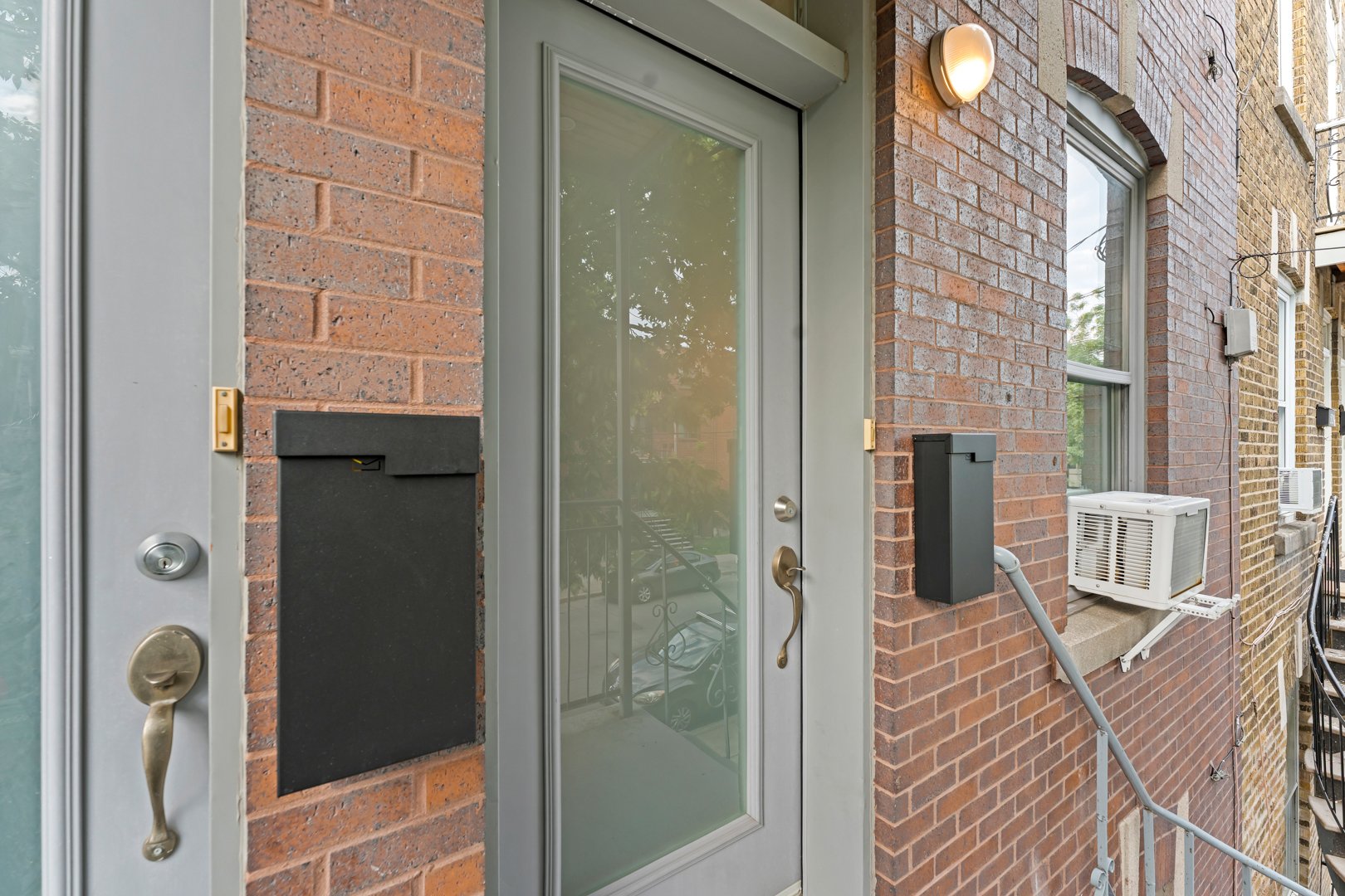 Photo - Entrée extérieure