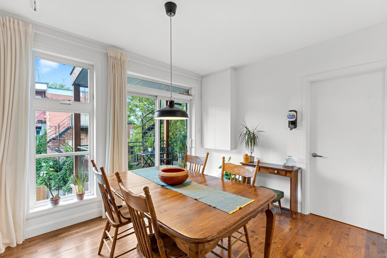 Photo - Salle à manger
