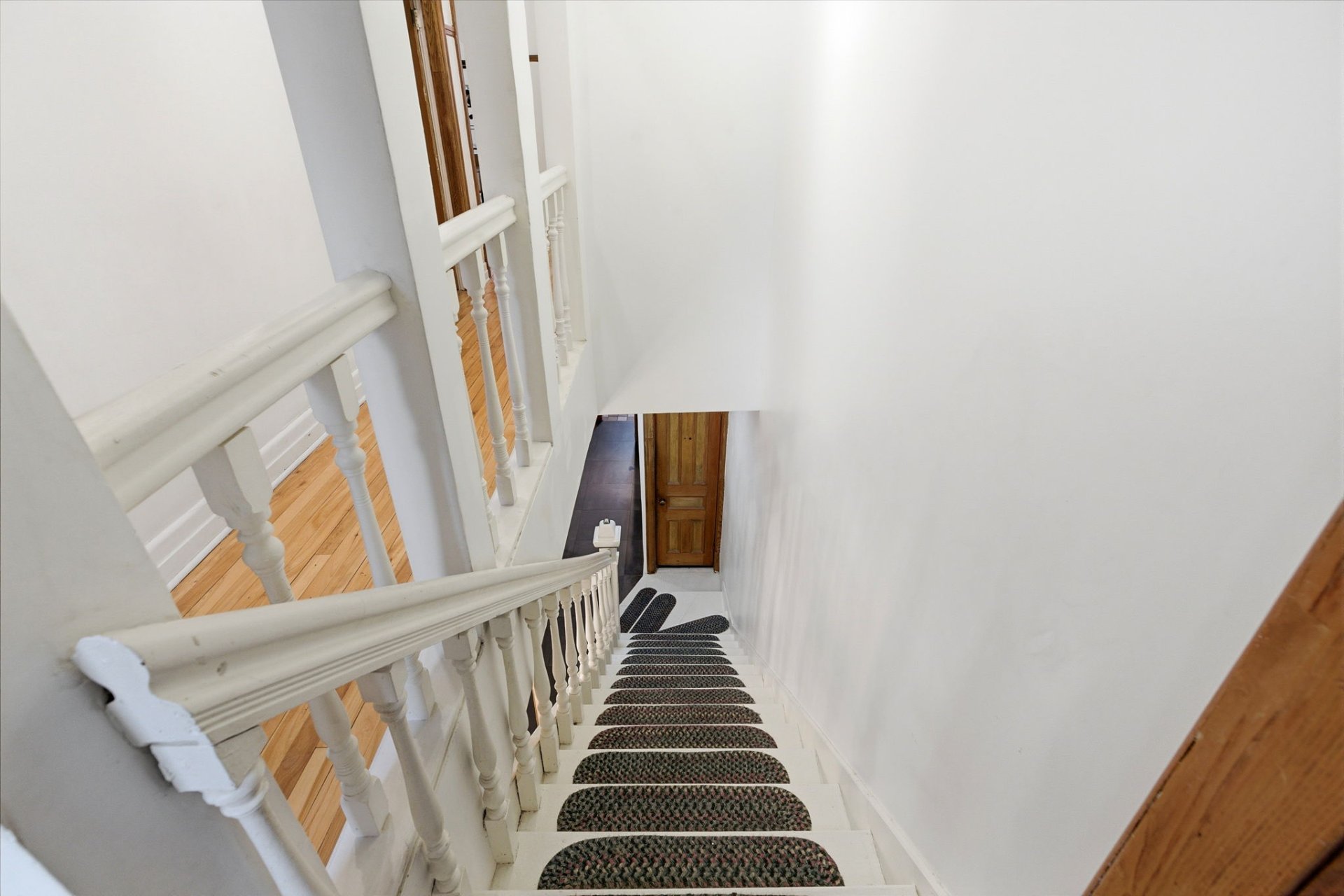 Photo - Escalier