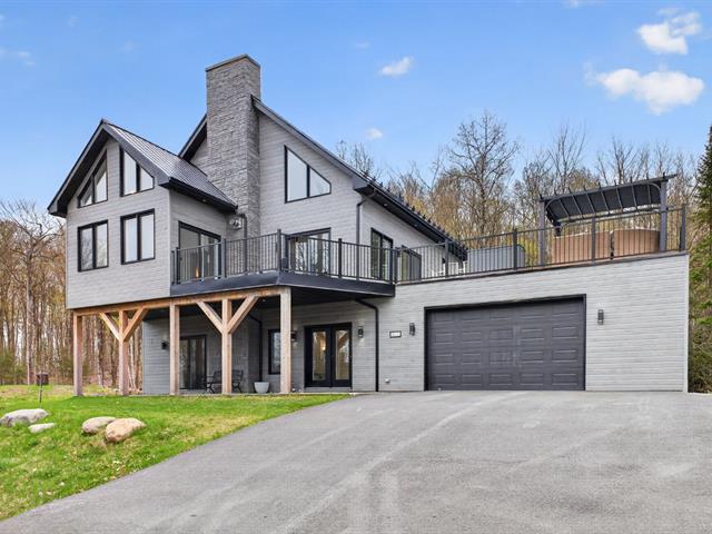 house for sale Magog
