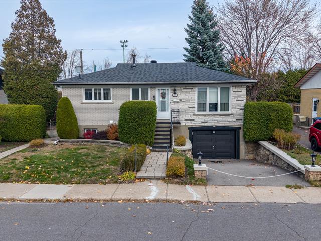 house for sale Longueuil (Le Vieux-Longueuil)