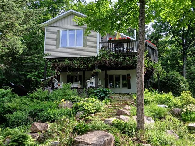 house for sale Saint-Donat