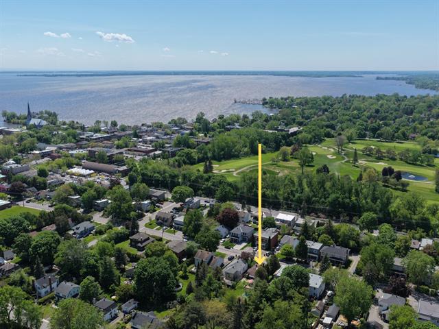 house for sale Pointe-Claire