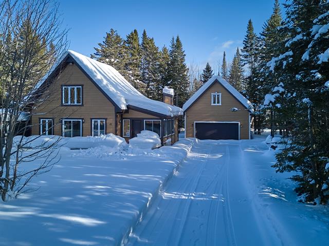house for sale Saint-Donat