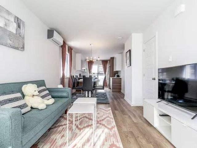 maison à vendre Longueuil (Le Vieux-Longueuil)