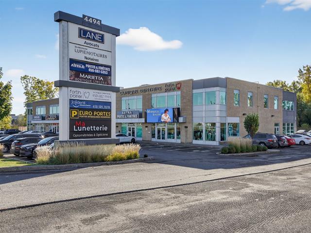 house for sale Laval (Chomedey)