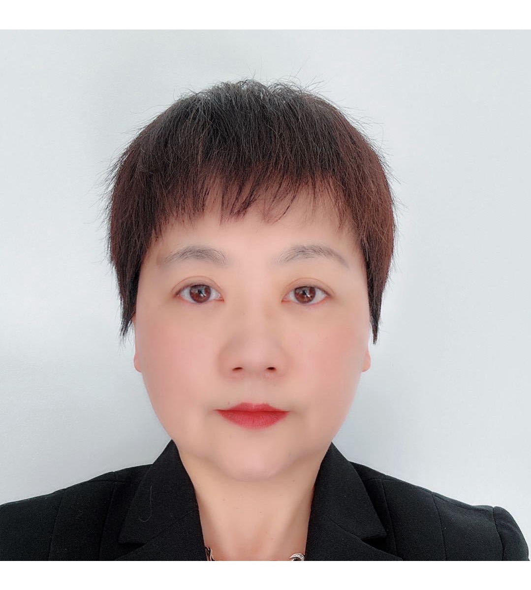 Wenli Zhou Residential and Commercial Real Estate Broker